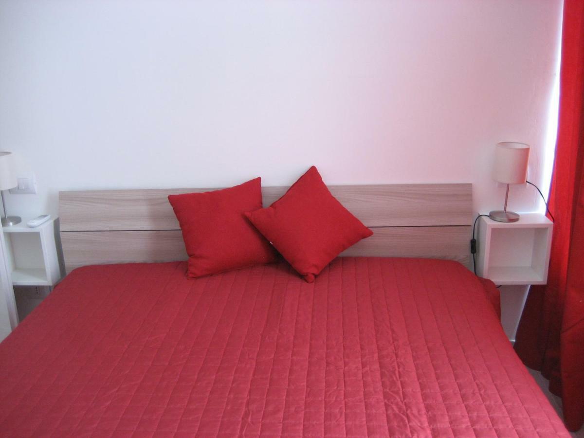 Appartamento Rubino - Lovely Little Flat 3 Minutes From Golf Club 5 Minutes From Lake Soiano Del Lago Exteriér fotografie