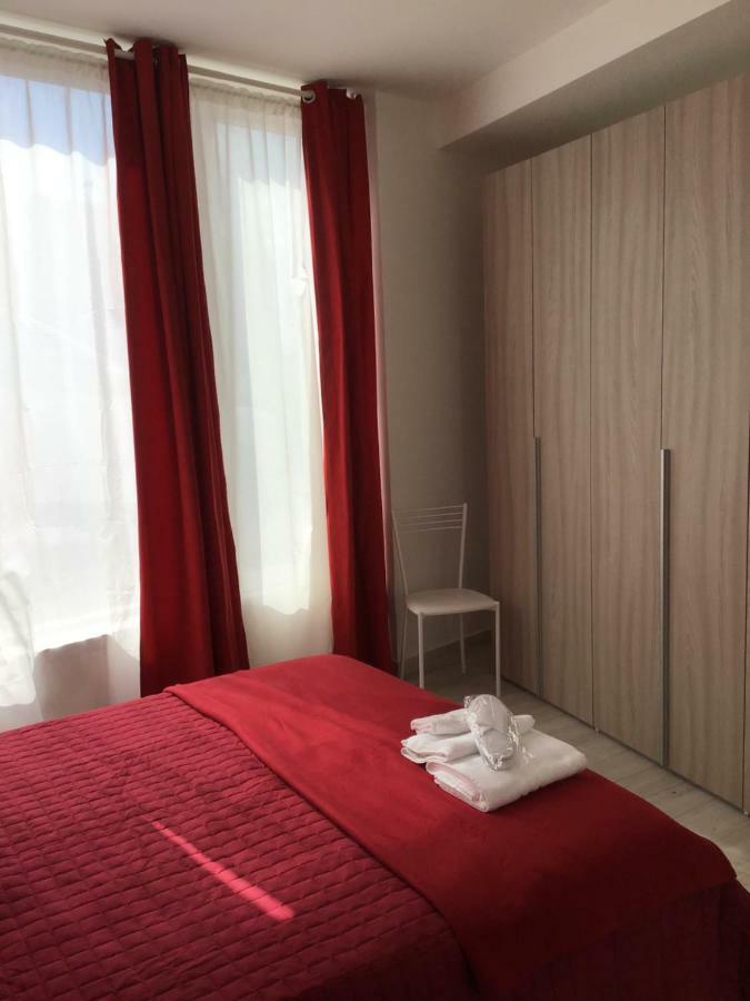 Appartamento Rubino - Lovely Little Flat 3 Minutes From Golf Club 5 Minutes From Lake Soiano Del Lago Exteriér fotografie
