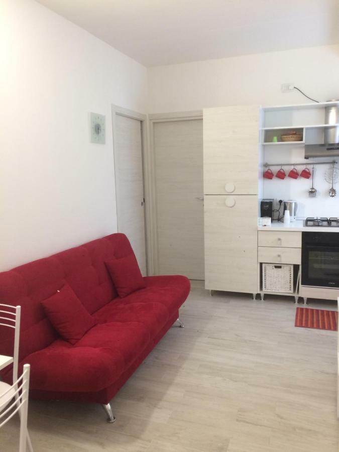 Appartamento Rubino - Lovely Little Flat 3 Minutes From Golf Club 5 Minutes From Lake Soiano Del Lago Exteriér fotografie